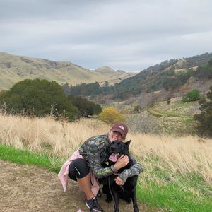 Meet your Posher, Julia